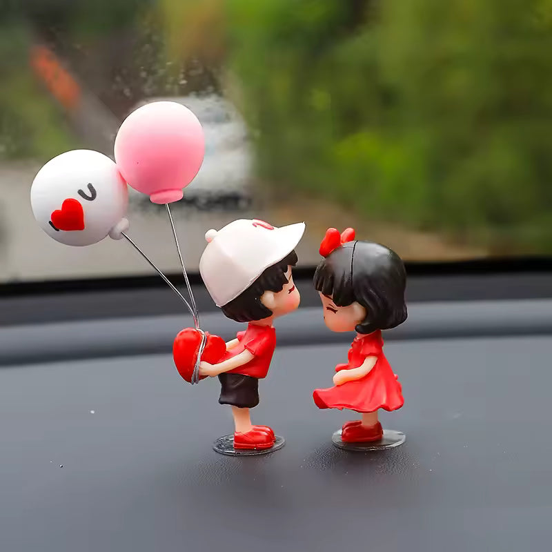 Love on Wheels 👫 💕